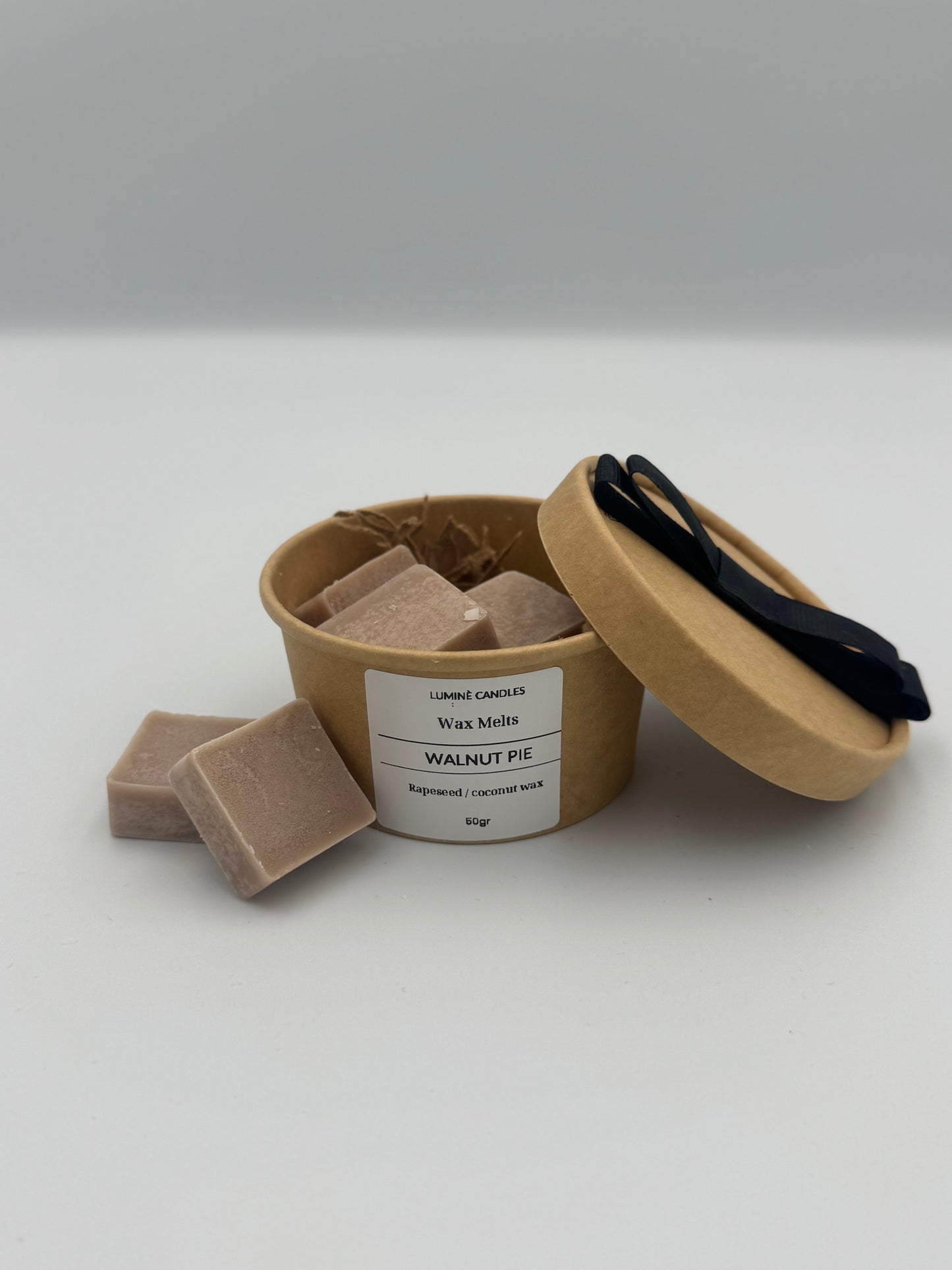 Wax Melts Walnut Pie 50gr | Γλυκό Άρωμα Καρυδόπιτας – Luminè Candles